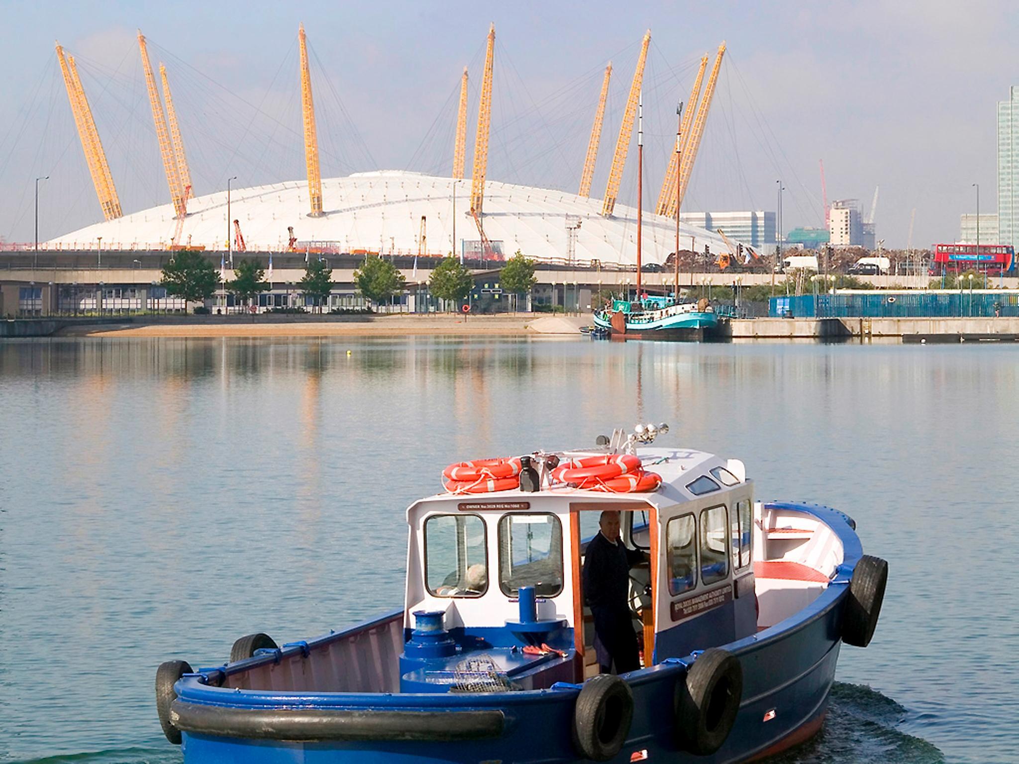 Готель Ibis London Barking Баркінг Екстер'єр фото